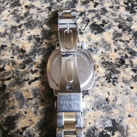 Women's Coach watch - Picture 2 of 4